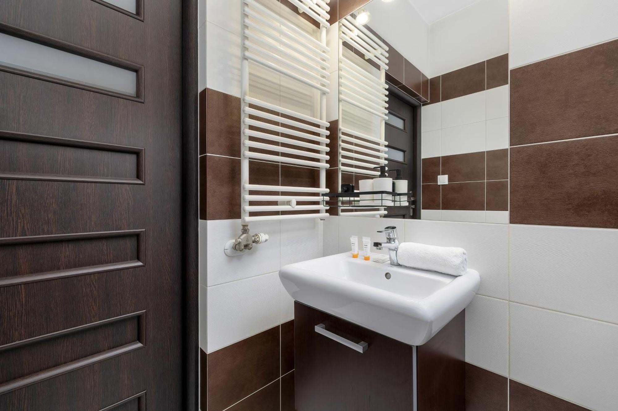 Lea Apartments Krakow Krowodrza By Noclegi Renters מראה חיצוני תמונה